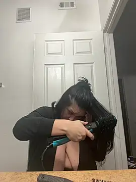 Snapshot of AlyssiaAmoreXO chatting on 02-04-26, 04:57 AlyssiaAmoreXO online show from 02-04-26, 04:57