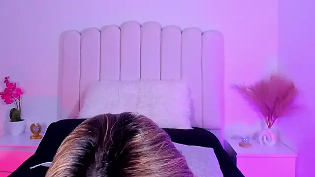 Sarajonnes online show from 03-14-25, 11:53