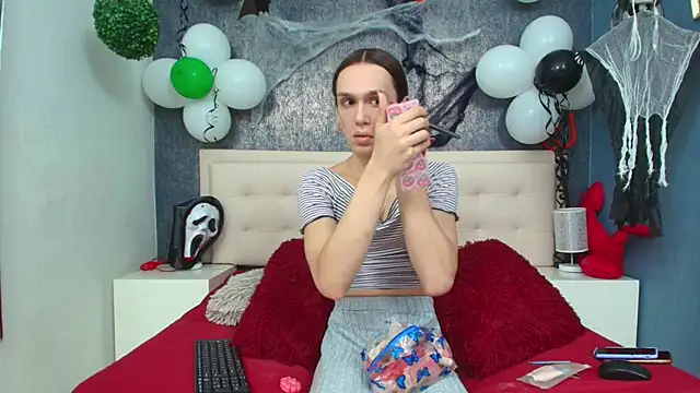 Celestial Queen  online show from 10-29-25, 02:19