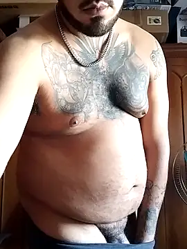 Snapshot of Dikkiduohottt chatting on 09-15-25, 01:22 Dikkiduohottt online show from 09-15-25, 01:22