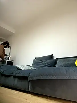 Snapshot of CN-Shanshan chatting on 12-04-25, 12:53 CN-Shanshan online show from 12-04-25, 12:53