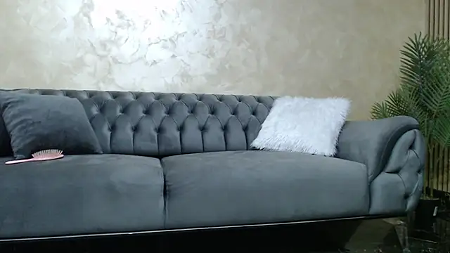 TiffanyPeretz online show from 06-27-26, 05:07