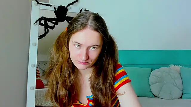 L1ittle kitty  online show from 11-07-25, 06:35