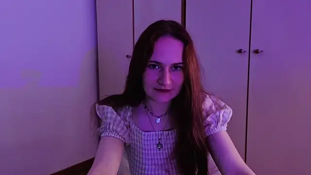 Snapshot of L1ittle_kitty_ chatting on 06-17-26, 06:16 L1ittle kitty online show from 06-17-26, 06:16