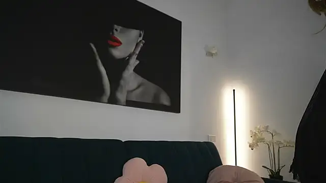 izzy belle online show from 07-22-26, 07:00