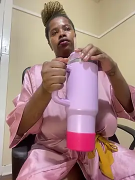 Snapshot of sexy_boobs97 chatting on 02-23-26, 03:42 sexy boobs97 online show from 02-23-26, 03:42