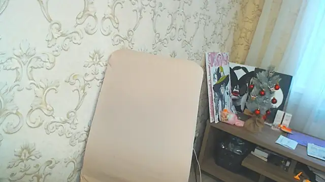 Snapshot of DolphinDreams chatting on 01-15-26, 09:25 DolphinDreams online show from 01-15-26, 09:25