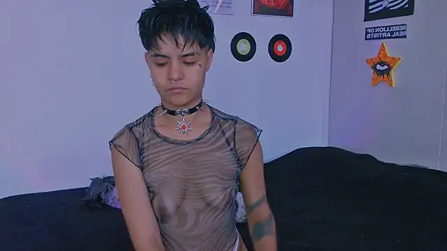 Snapshot of alex_one888 chatting on 09-12-25, 06:08 alex one888 online show from 09-12-25, 06:08