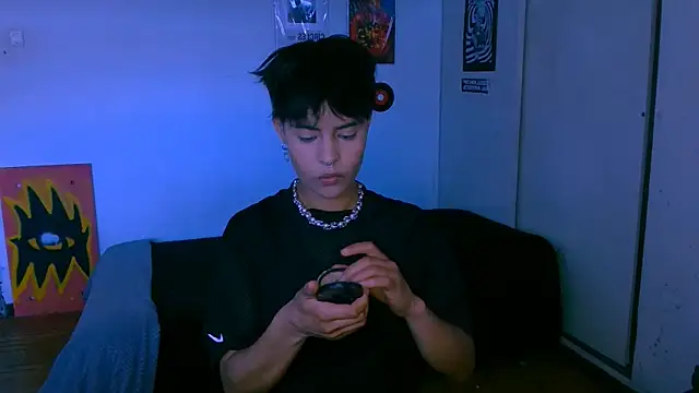 Snapshot of alex_one888 chatting on 10-21-25, 10:10 alex one888 online show from 10-21-25, 10:10