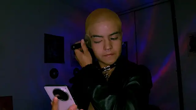 Snapshot of alex_one888 chatting on 01-08-26, 12:46 alex one888 online show from 01-08-26, 12:46