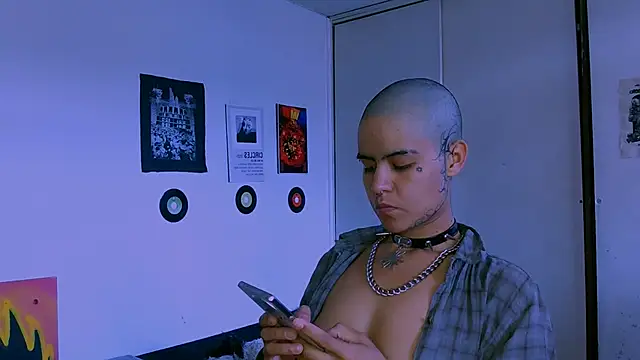 Snapshot of alex_one888 chatting on 01-15-26, 08:56 alex one888 online show from 01-15-26, 08:56