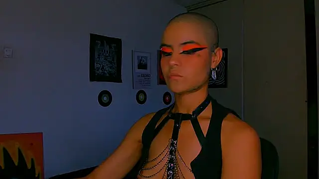 Snapshot of alex_one888 chatting on 02-12-26, 10:27 alex one888 online show from 02-12-26, 10:27