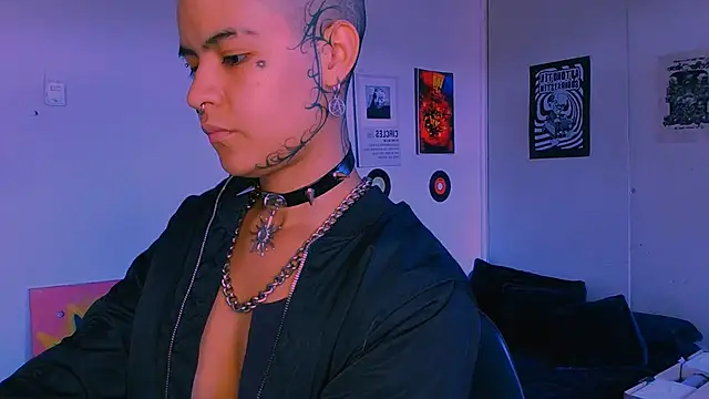 Snapshot of alex_one888 chatting on 02-19-26, 10:28 alex one888 online show from 02-19-26, 10:28