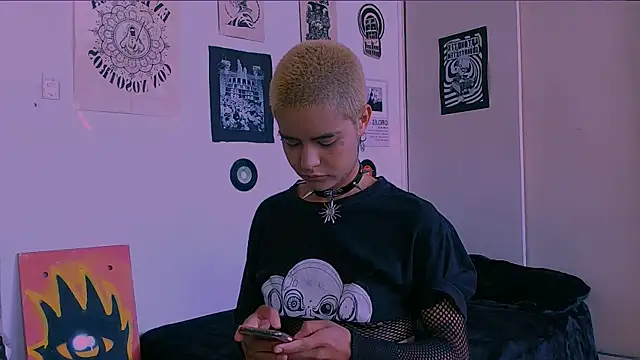 Snapshot of alex_one888 chatting on 03-13-26, 08:37 alex one888 online show from 03-13-26, 08:37