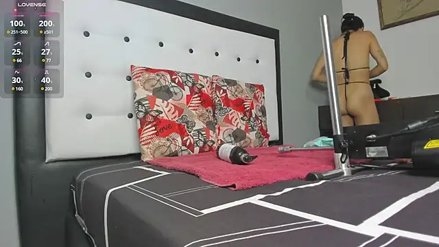 Snapshot of valeria_hurtado chatting on 02-12-25, 02:03 valeria hurtado online show from 02-12-25, 02:03