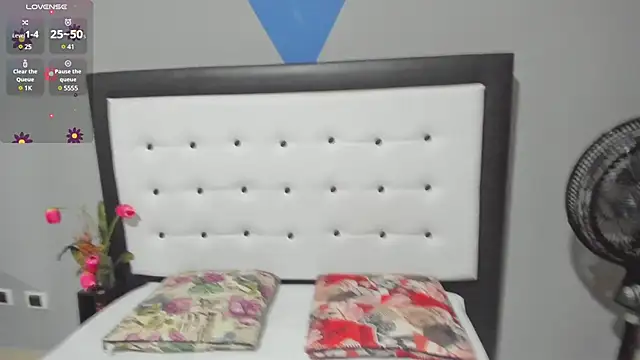 Snapshot of valeria_hurtado chatting on 02-26-25, 02:59 valeria hurtado online show from 02-26-25, 02:59