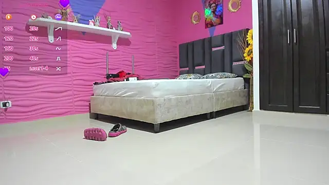 Snapshot of valeria_hurtado chatting on 03-06-25, 02:19 valeria hurtado online show from 03-06-25, 02:19