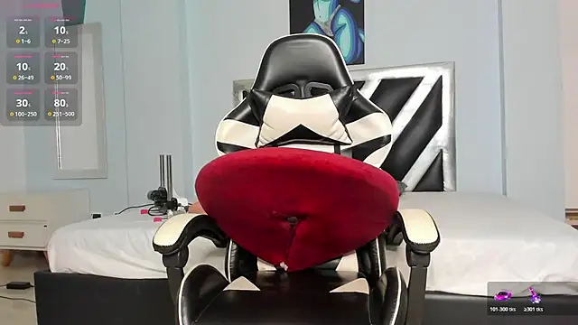 Snapshot of valeria_hurtado chatting on 04-08-26, 11:10 valeria hurtado online show from 04-08-26, 11:10