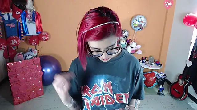 MissMiia2 online show from 03-13-25, 03:50