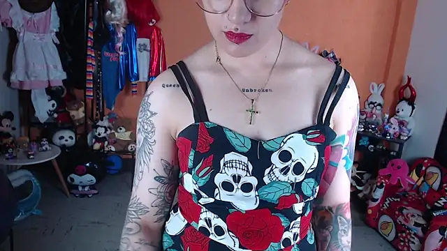 MissMiia2 online show from 06-03-26, 02:33