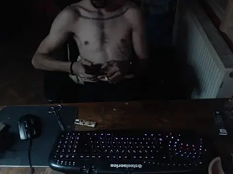 Guy4ladys69 online show from 06-06-26, 02:16