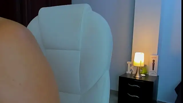 Snapshot of kathyajhonss chatting on 03-08-25, 11:07 kathyajhonss online show from 03-08-25, 11:07