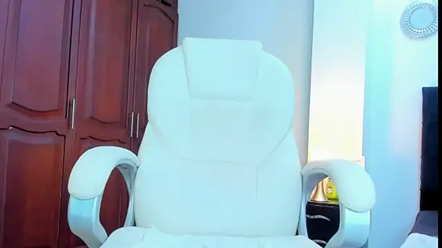 Snapshot of kathyajhonss chatting on 03-11-25, 01:59 kathyajhonss online show from 03-11-25, 01:59