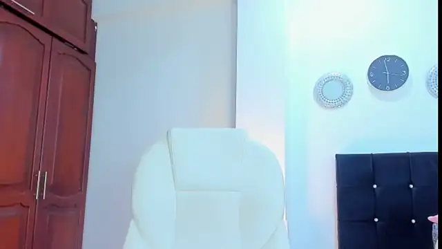 Snapshot of kathyajhonss chatting on 03-17-25, 11:00 kathyajhonss online show from 03-17-25, 11:00