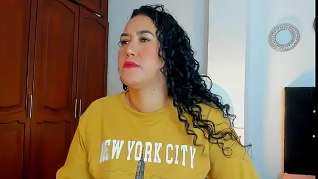 Snapshot of kathyajhonss chatting on 10-04-25, 07:23 kathyajhonss online show from 10-04-25, 07:23