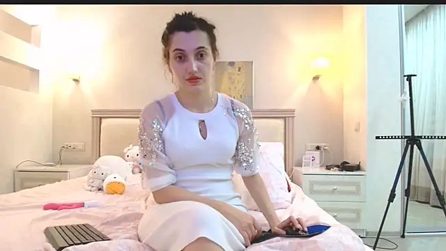 Iren online show from 12-19-25, 11:12