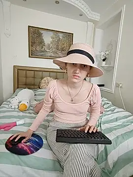 Iren online show from 04-18-26, 07:58