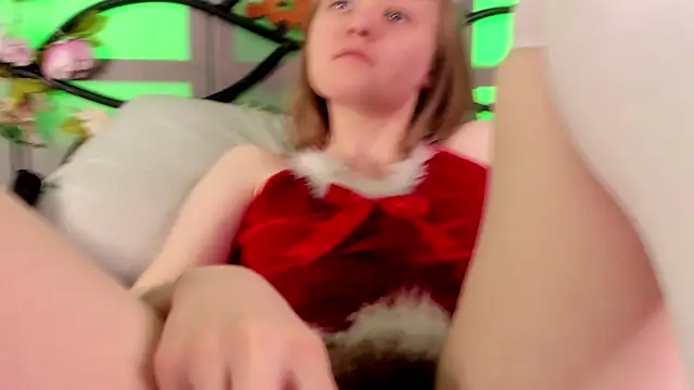 LilianSwall online show from 12-20-24, 05:51