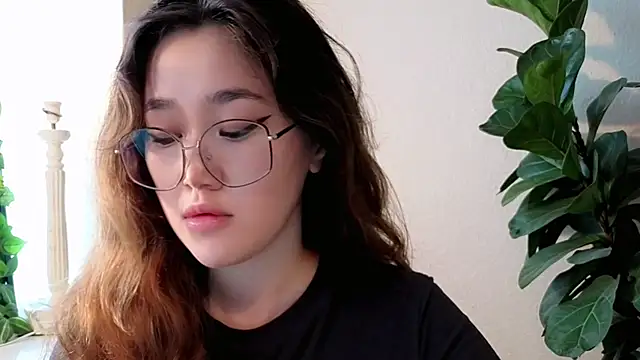Snapshot of Jennatyan chatting on 07-31-26, 05:40 Jennatyan online show from 07-31-26, 05:40