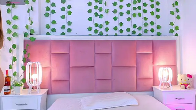 kaily sweet1 online show from 06-24-26, 11:20