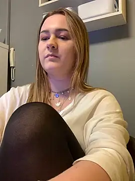 Emma B1uem online show from 01-11-25, 12:40