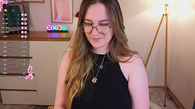 Emma B1uem online show from 10-14-25, 10:21