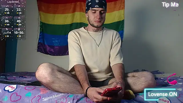 Dante Bear  online show from 02-05-25, 02:08