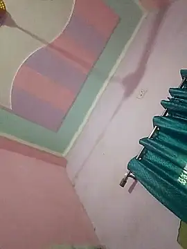 Snapshot of cute_simmy0 chatting on 01-16-26, 04:38 cute simmy0 online show from 01-16-26, 04:38