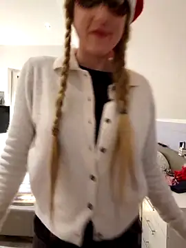 Hexe12346 online show from 12-22-25, 05:54