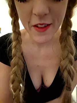 Hexe12346 online show from 01-13-26, 06:18