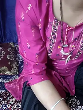 kaveerpooja947 online show from 10-26-25, 04:57