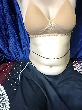 kaveerpooja947 online show from 03-13-26, 04:35