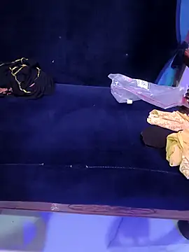 kaveerpooja947 online show from 04-27-26, 05:22