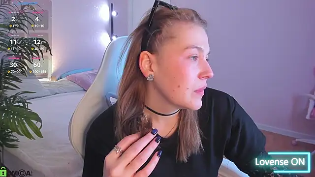 Snapshot of Colleen_Blake chatting on 02-02-26, 04:38 Colleen Blake online show from 02-02-26, 04:38