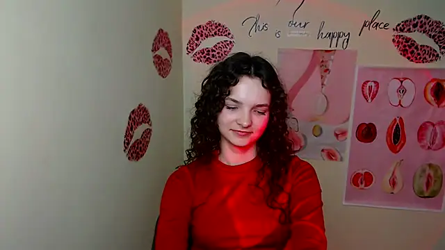  SusieSu  online show from 03-08-25, 05:07