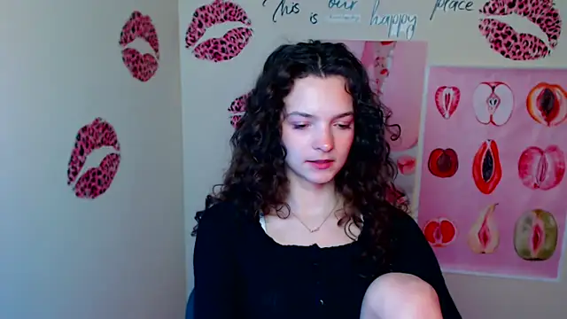  SusieSu  online show from 03-26-26, 07:25