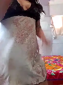 Snapshot of Gabrielleof chatting on 10-04-25, 12:58 Gabrielleof online show from 10-04-25, 12:58