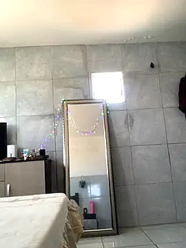 Snapshot of Gabrielleof chatting on 12-04-25, 03:32 Gabrielleof online show from 12-04-25, 03:32