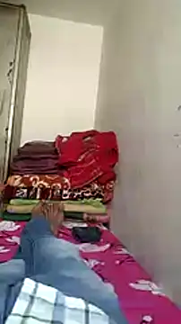 Snapshot of GO_LALA chatting on 12-21-24, 06:30 GO LALA online show from 12-21-24, 06:30