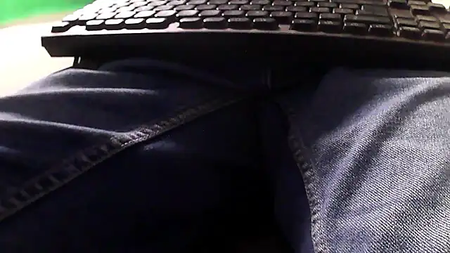 Snapshot of GO_LALA chatting on 03-20-25, 03:34 GO LALA online show from 03-20-25, 03:34